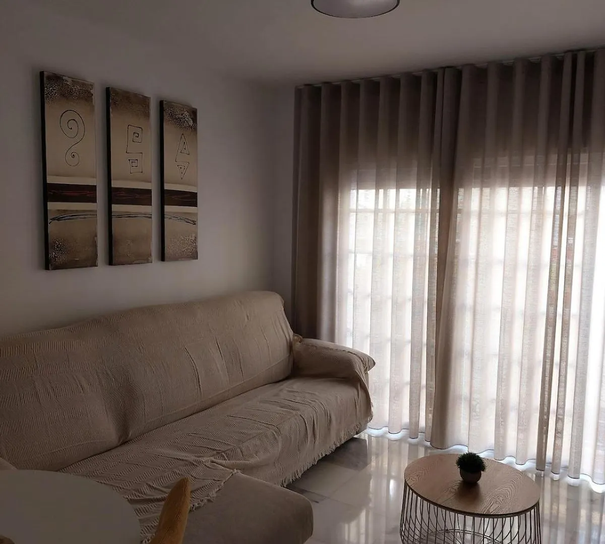 Apartamento A 100 Metros De La Playa, Centrico Фуэнхирола 0*,  Испания